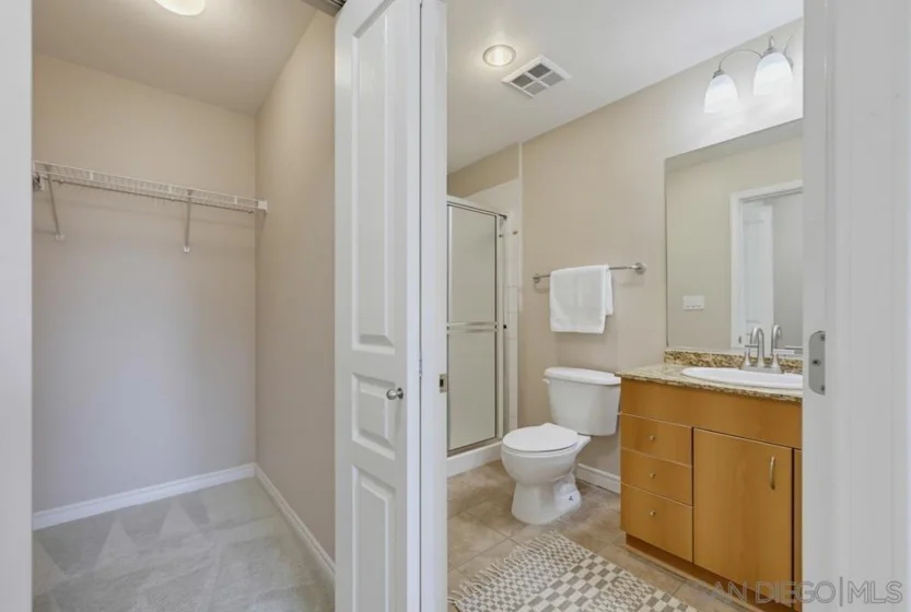 300 W Beech Street #1101 photo 18