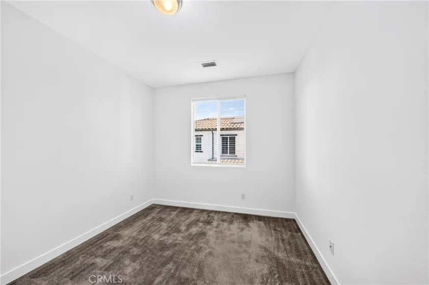 249 N Magnolia #3 photo 16