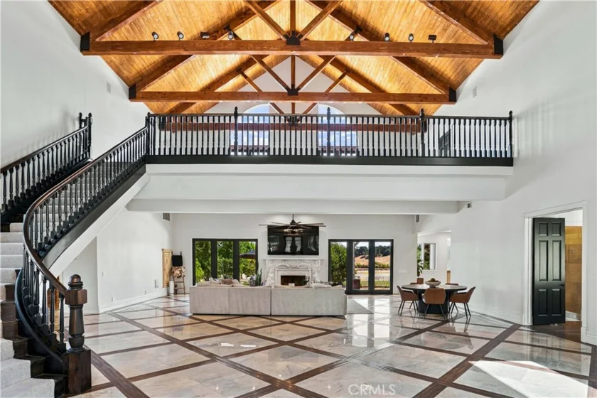 42580 Avenida Escala photo 27