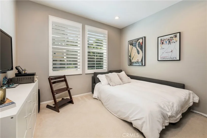 3216 Carrotwood photo 14