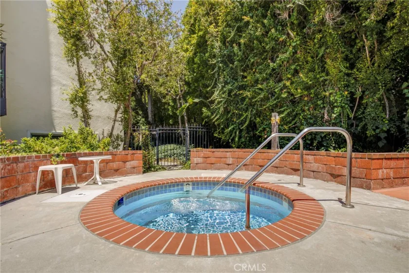 1340 S Beverly Glen Boulevard #211 photo 11
