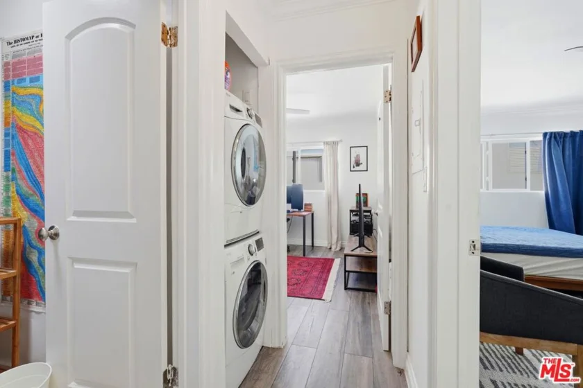 940 7th Street #8 photo 11