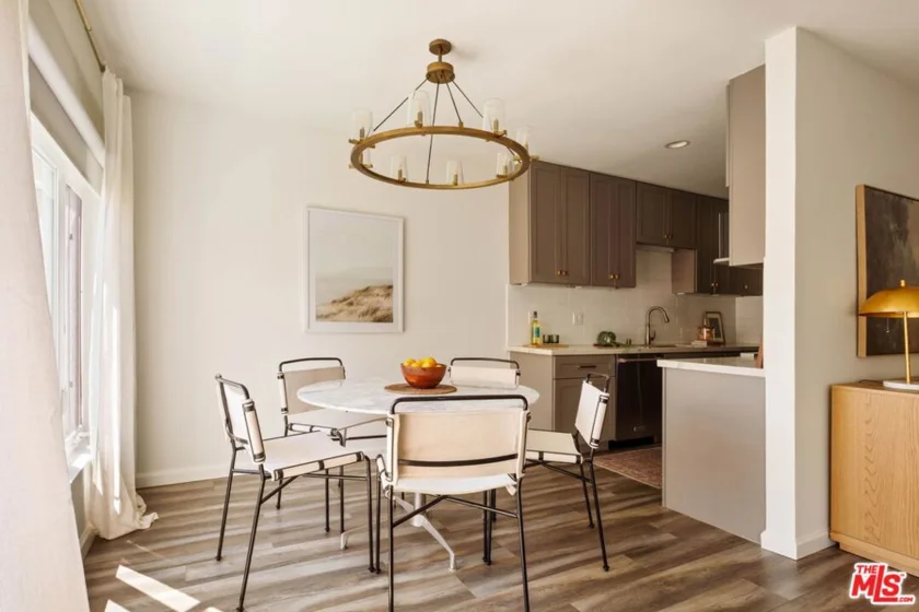 11820 Mayfield Avenue #105 photo 28