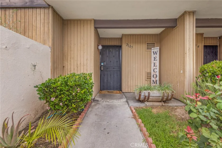 1381 S Walnut #2105 photo 29