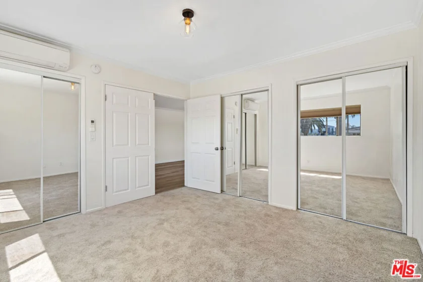 625 N Flores Street #304 photo 12