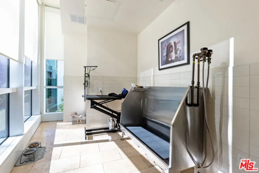 1705 Ocean Avenue #311 photo 36