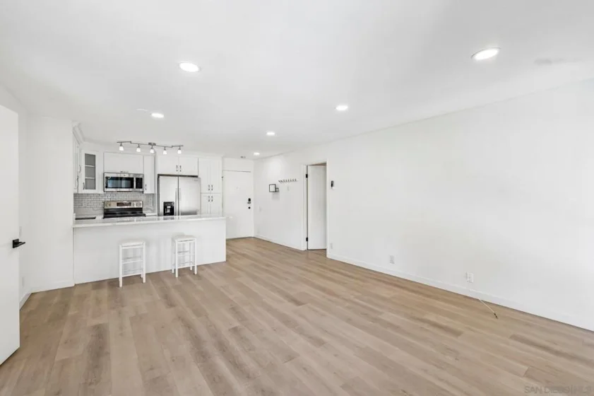 4600 Lamont Street #204 photo 5