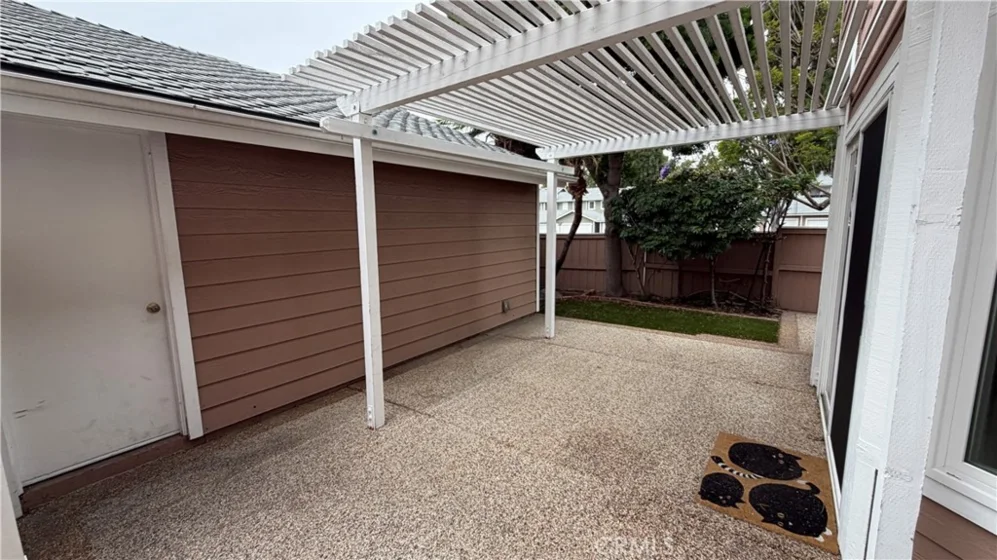 254 Monroe photo 22