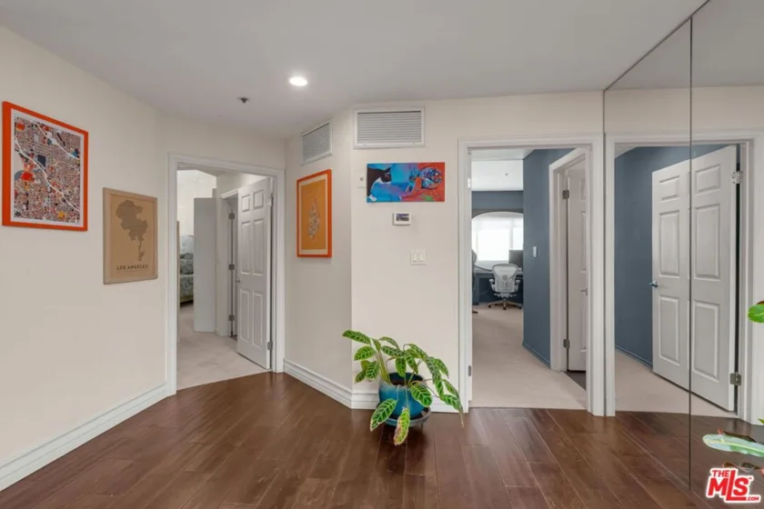 1722 Malcolm Avenue #304 photo 37