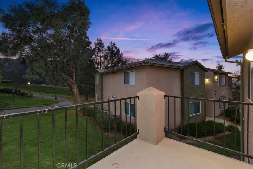 2576 Avenida Del Vista #204 photo 28
