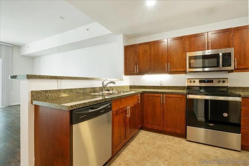 206 Park Boulevard #601 photo 4