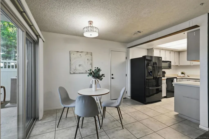 8837 Tamberly #C photo 3