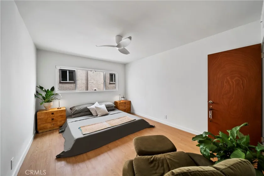 311 Cherry photo 29