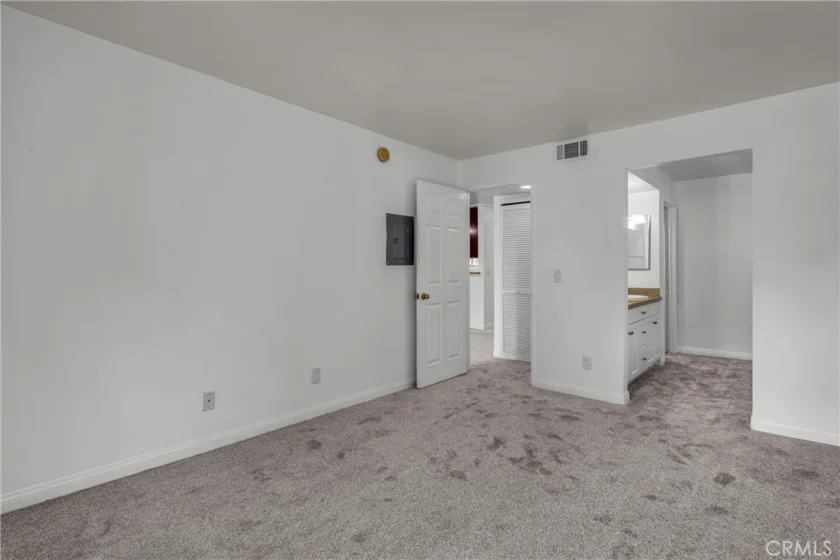 5500 Owensmouth Avenue #228 photo 29