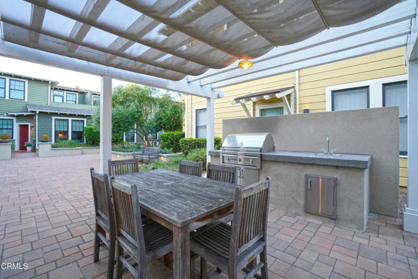 385 S Marengo Avenue #205 photo 23