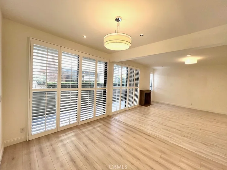 700 S Lake Avenue #111 photo 15