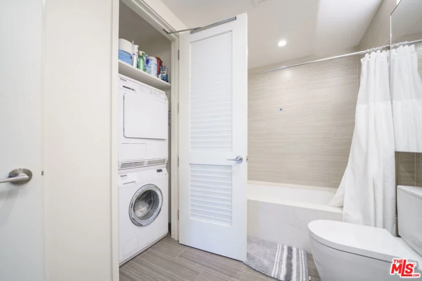 877 Francisco Street #1208 photo 5