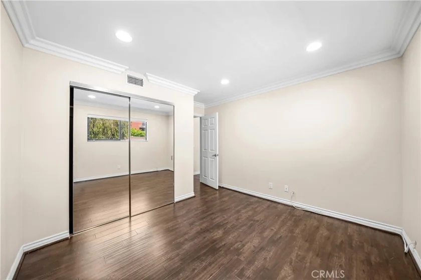 4211 Arch #203 photo 28