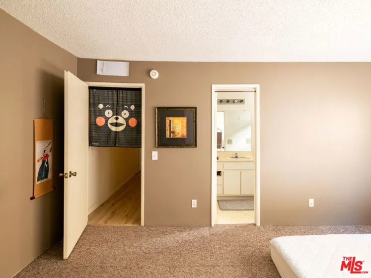 5055 Coldwater Canyon Avenue #114 photo 15