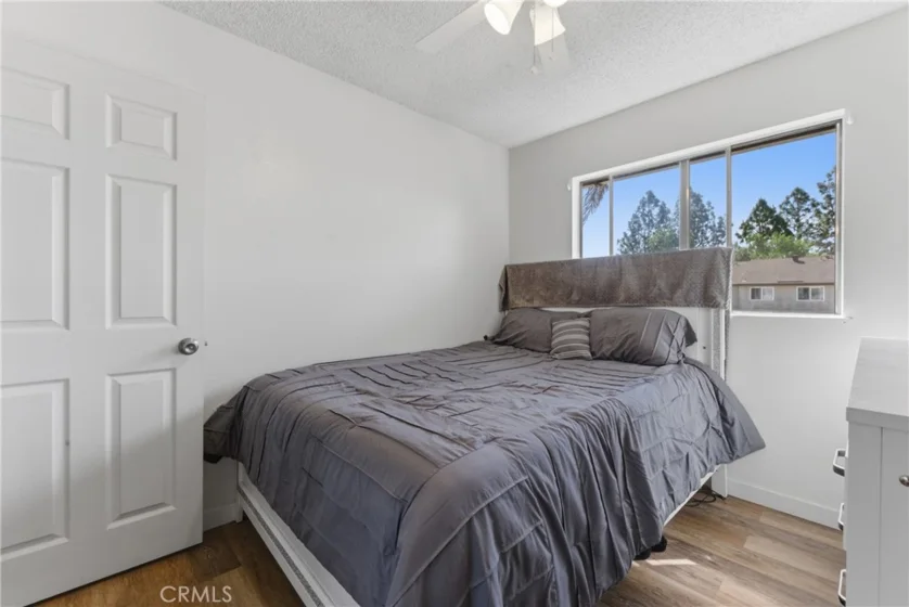 7085 Fulton photo 8