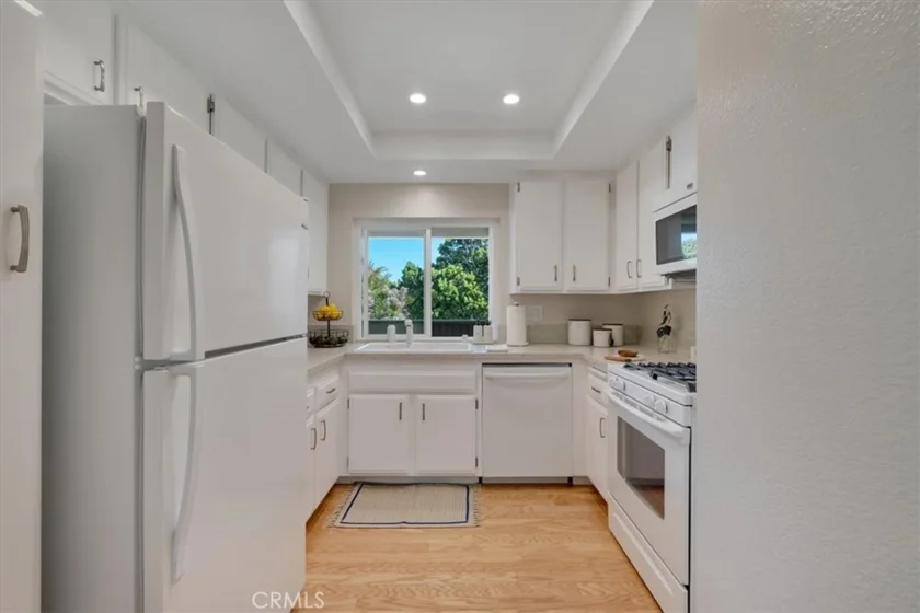 8877 Lauderdale Court #213F photo 9