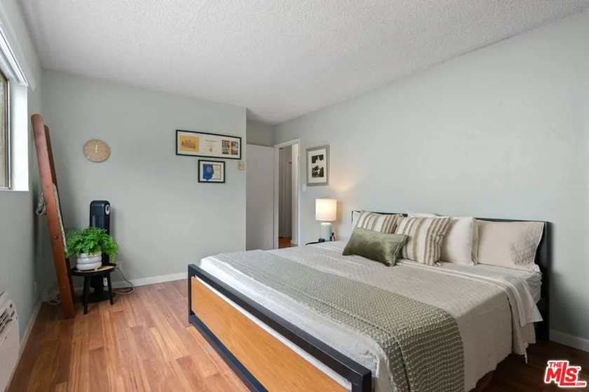 1831 Prosser Avenue #205 photo 14