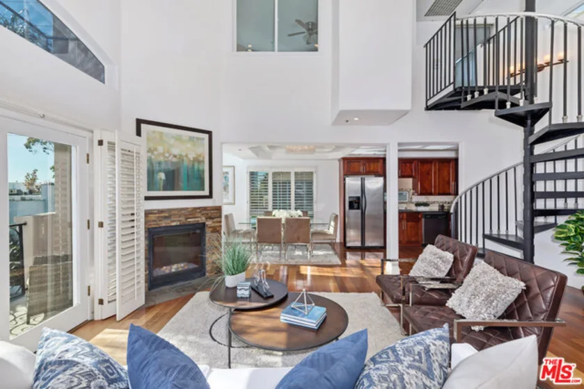 11855 Goshen Avenue #301 photo 1