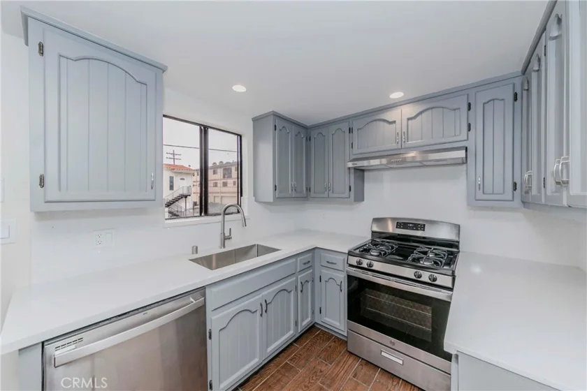 912 W 18th Street #2A photo 26