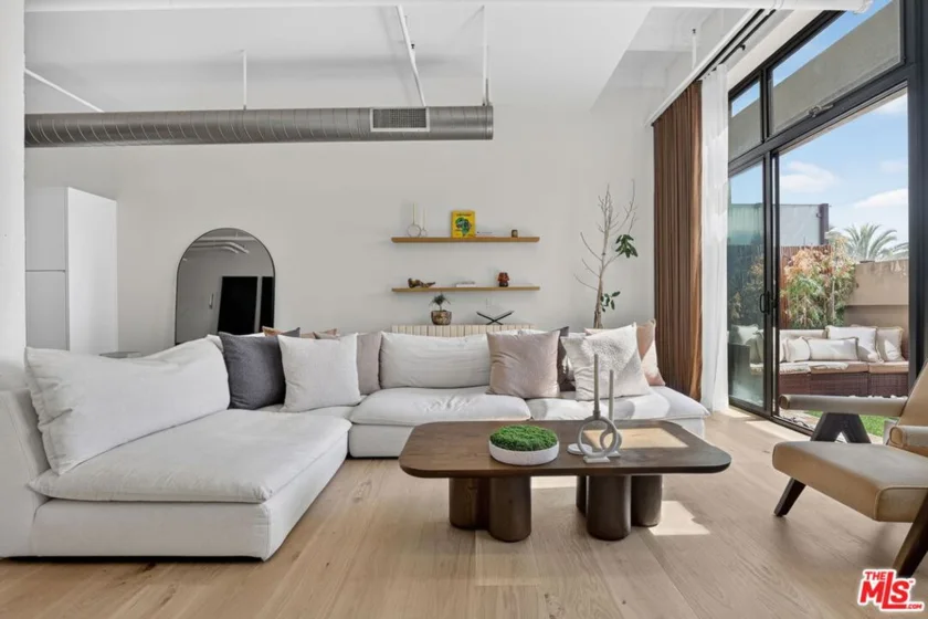 1645 Vine Street #411 photo 37