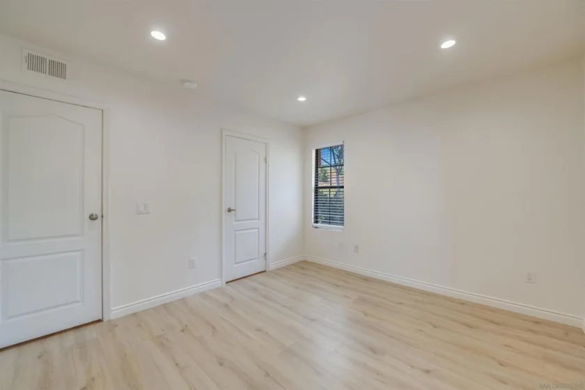 12051 Alta Carmel Court #208 photo 9