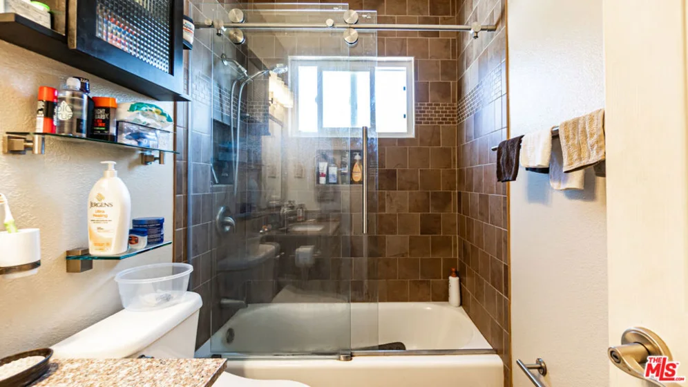 5050 Linden Avenue #75 photo 8