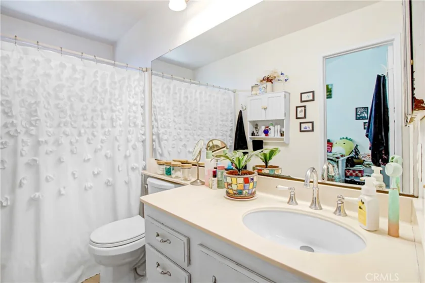 274 Parkview Place photo 8