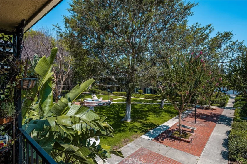 660 S Glassell #44 photo 25
