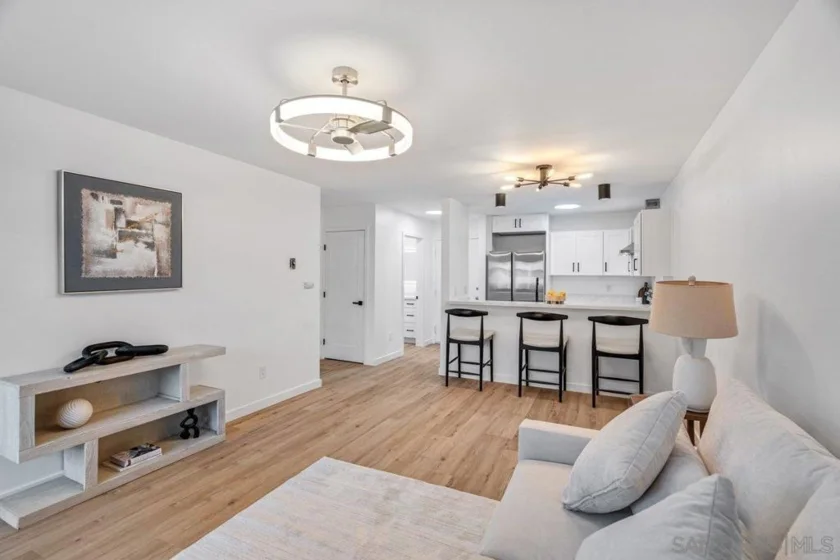 4060 Huerfano #113 photo 1