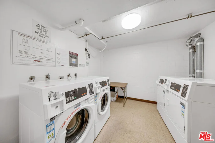 2141 S Bentley Avenue #107 photo 22