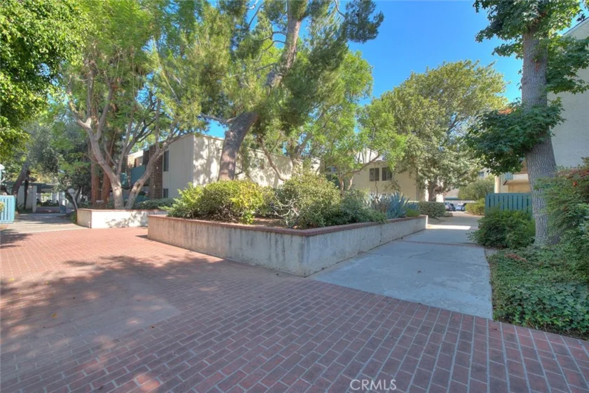 5700 Etiwanda #212 photo 27