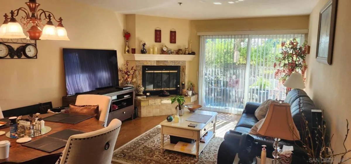 1616 Circa Del Lago #C110 photo 3