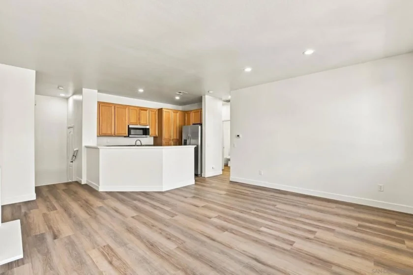 2072 Aviata Road #66 photo 3