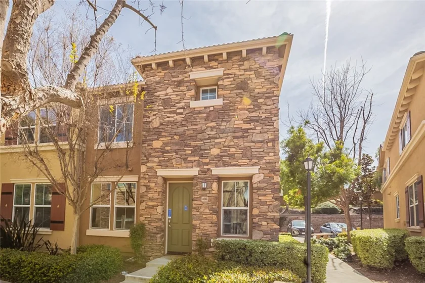 30505 Canyon Hills Road #406 photo 1