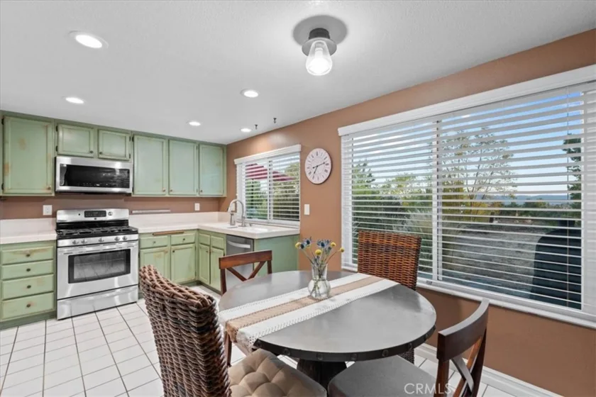 24591 Pantera Court photo 9