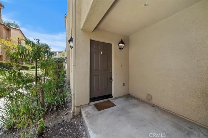 2868 Escala Circle photo 8