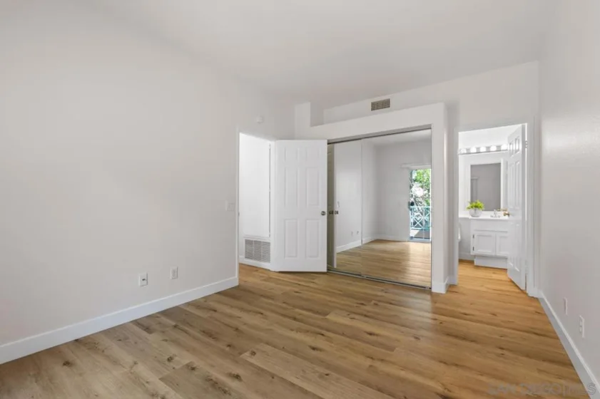 12636 Springbrook #E photo 26