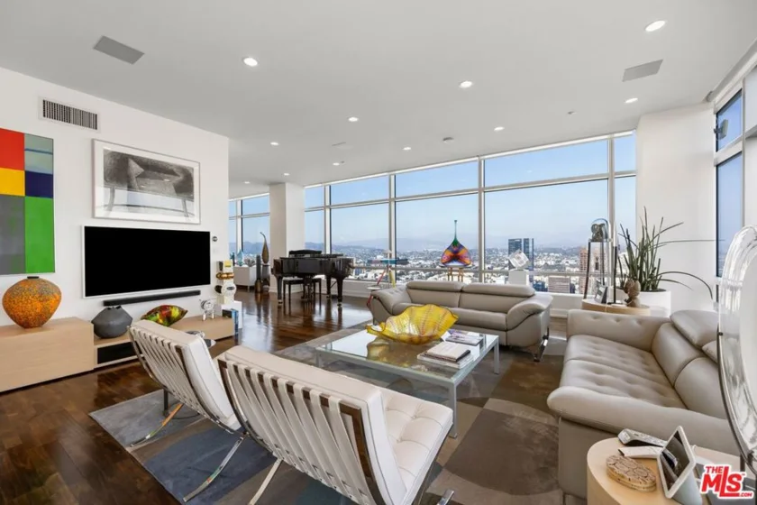 900 W Olympic Boulevard #46G photo 11