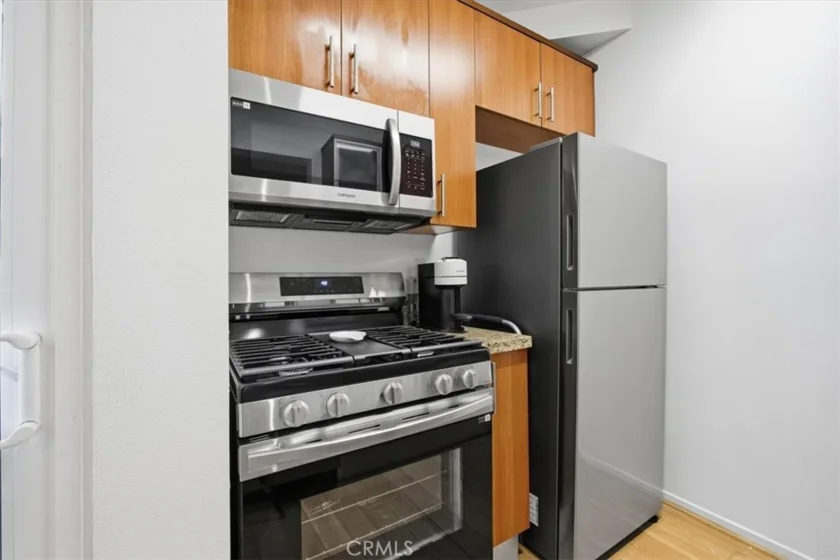 620 S Gramercy Place #130 photo 9