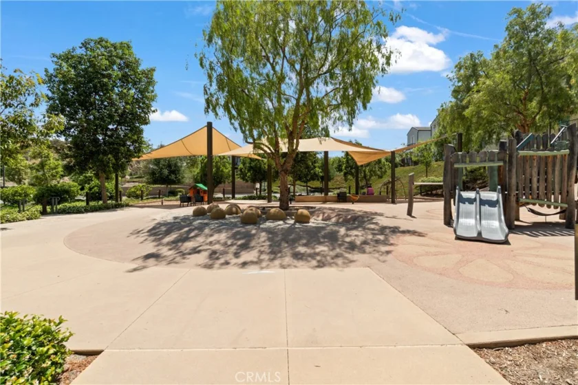 4044 Summer Way photo 43