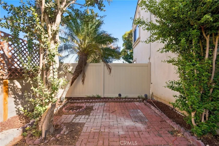 3294 W Orange photo 39