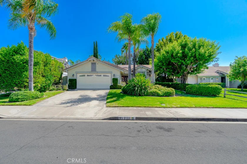 31211 Corte Alhambra photo 3