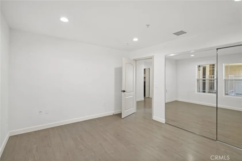 555 E Santa Anita #301 photo 32