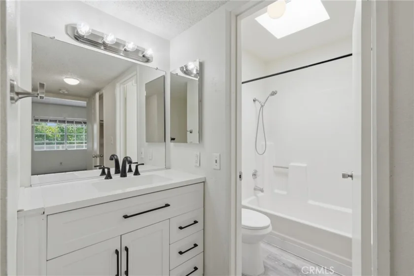 628 Daisy Avenue #419 photo 8