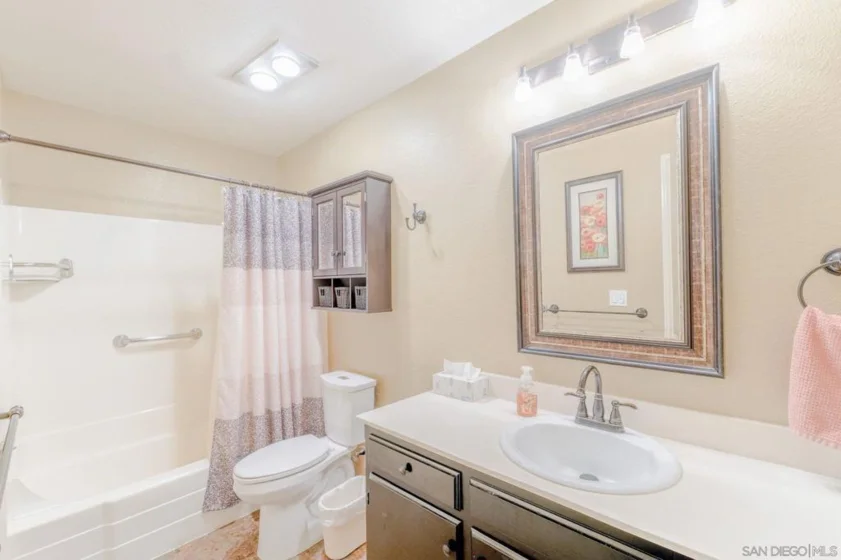 7835 Cowles Mountain Court #B6 photo 6